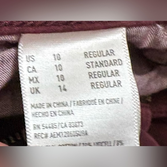 Red jeans - Picture 4 of 4